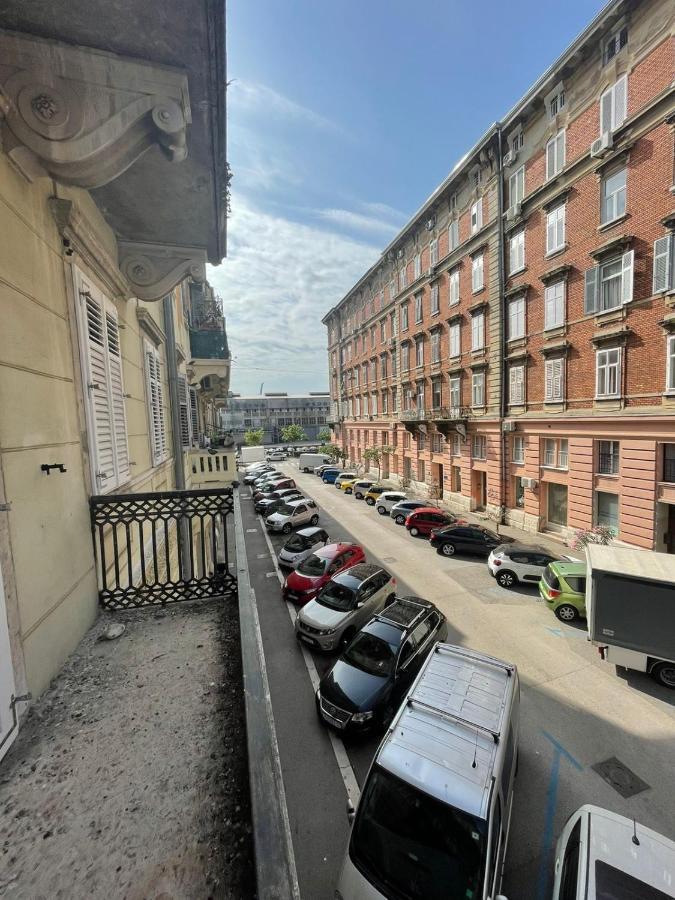 Sofija Apartmani Rijeka Luaran gambar