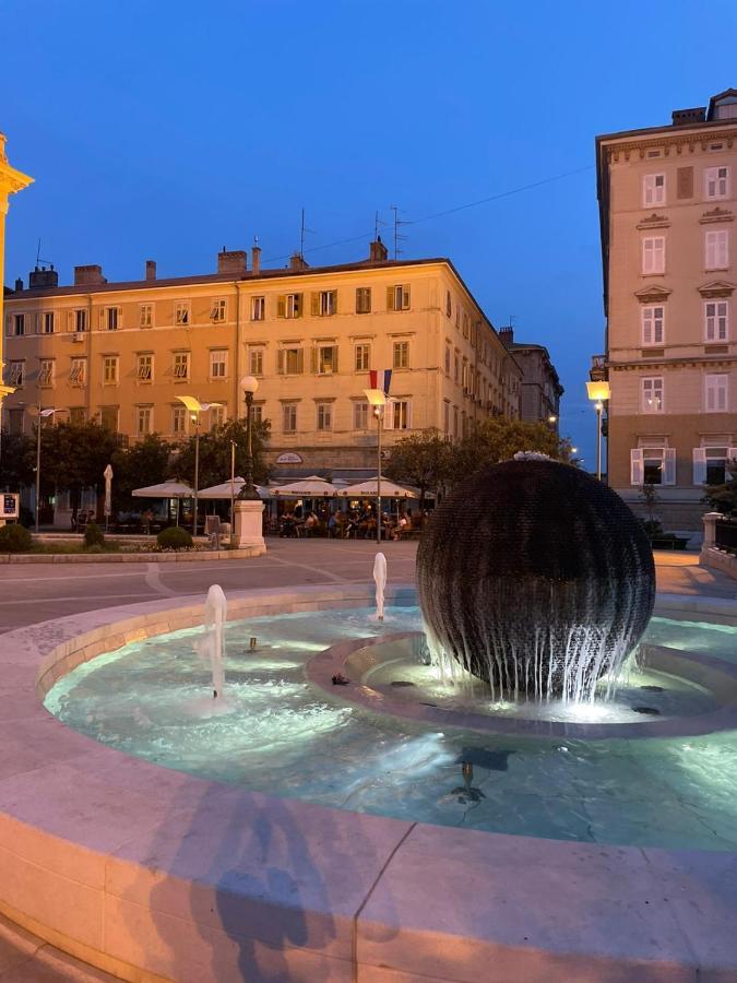 Sofija Apartmani Rijeka Luaran gambar